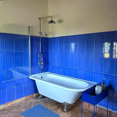 Casa Lawa Pensión